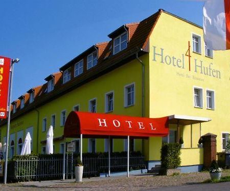 Hotel 4 Hufen Großziethen Екстериор снимка