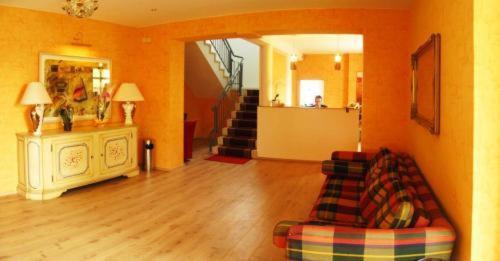 Hotel 4 Hufen Großziethen Екстериор снимка